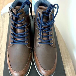 London Fog Men’s Boots Size 10M Brown Color New